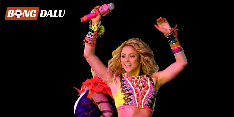 Tin đồn cho thấy giọng hát Shakira cũng xuất hiện trong trong ca khúc chủ đề "Victory Call"