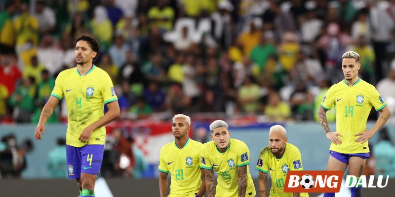 Hàng phòng ngự của Brazil đang bộc lộ nhiều điểm yếu