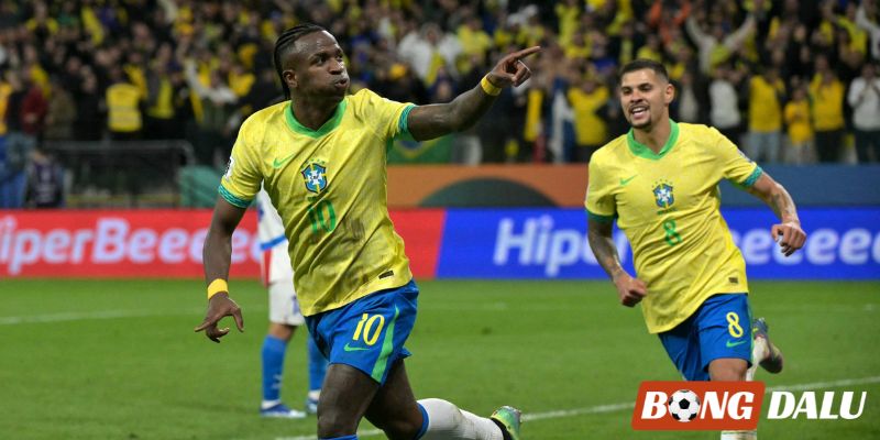 Vinicius Jr - ngôi sao hàng đầu trên hàng công của Brazil